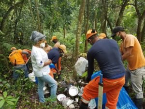 Alcaldesa realiza operativo de limpieza en zona turística