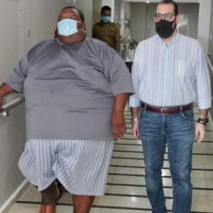 El galeno le sugirió que lo internaran en un hospital de la provincia, porque podría no resistir el viaje a la capital.