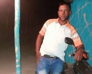 d09be13c-9e76-46ff-989a-c46ce59a14cf