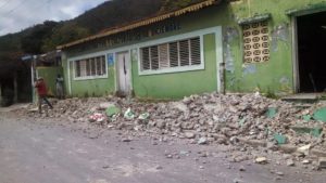 10893440_353957661474684_458914779_n-1