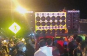 En Barahona PN detiene unidad móvil en tetos en el malecón, en hechos separados apresan hombre con chilena