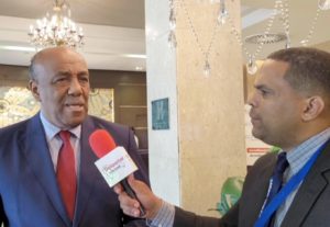 Ministro de Energia y Minas Antonio Almonte y Moises Gonzalez