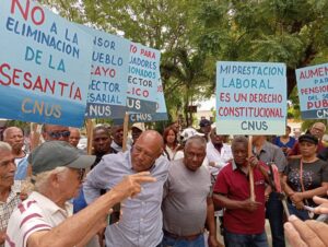 CNUS, Barahona, concentración, cesantía, reforma laboral, aumento salarial, José Vásquez, derechos laborales, sindicato.