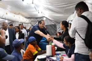 Baní recibirá jornada “Más Salud y Bienestar” con consultas y medicamentos gratis