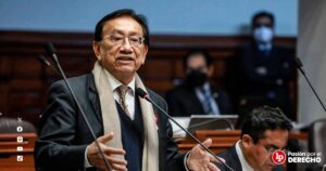 El congresista de izquierda José María Balcázar es el nuevo presidente de Perú