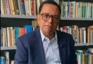 Leonel ciego y sordo, pero no mudo (OPINION)