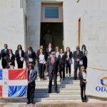 ODAC deposita ofrenda floral por el 182 aniversario de la Independencia Nacional en honor a   Padres de la Patria