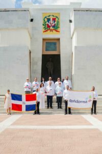 Refidomsa Rinde Honores a los Padres de la Patria 