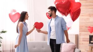San Valentín en la vida real: entre el amor sincero, la presión social y las nuevas formas de celebrar