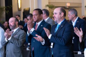 Superintendente de Seguros respalda a los corredores de seguros y afirma son indispensables