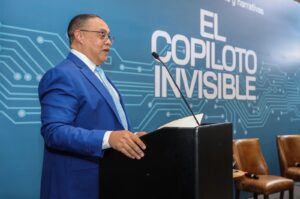 Víctor Bautista publica libro sobre inteligencia artificial y comunicación estratégica