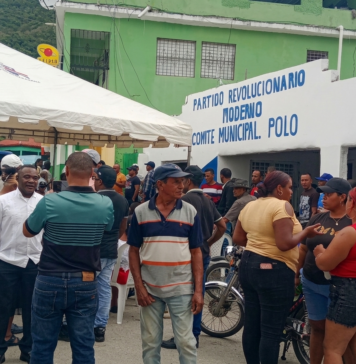 PRM en Polo estrena casa: Alta dirigencia inaugura moderno local polĆtico