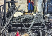 ¡LO PERDIERON TODO! Voraz incendio deja en la calle a dos rasos de la Policía en Paraíso; sociedad civil clama por auxilio nacional