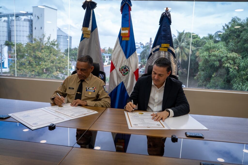 APORDOM y CESEP certifican el Puerto de Manzanillo bajo estándares internacionales de seguridad