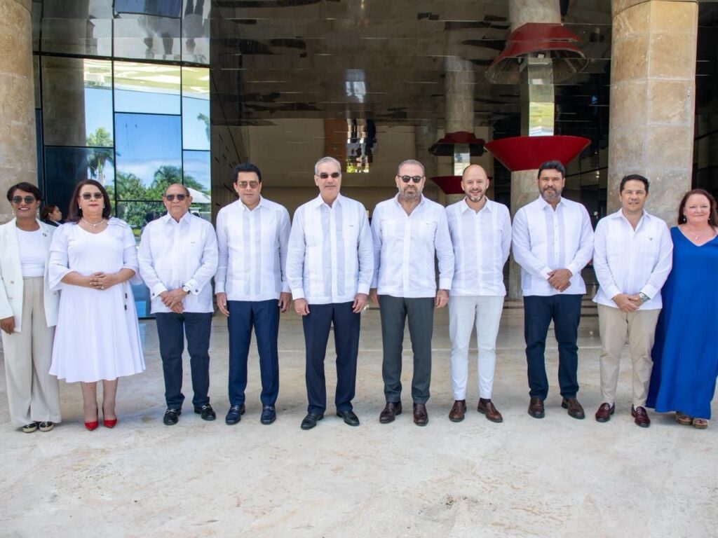 CEO de Meliá reconoce a Abinader como referente global de alianza público-privada en turismo