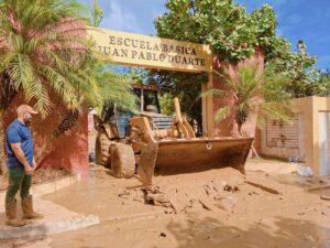 Infraestructura Escolar rehabilita siete centros afectados por inundaciones en Gaspar Hernández