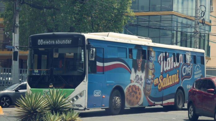 Usuarios del corredor Núñez de Cáceres expresan quejas por servicio